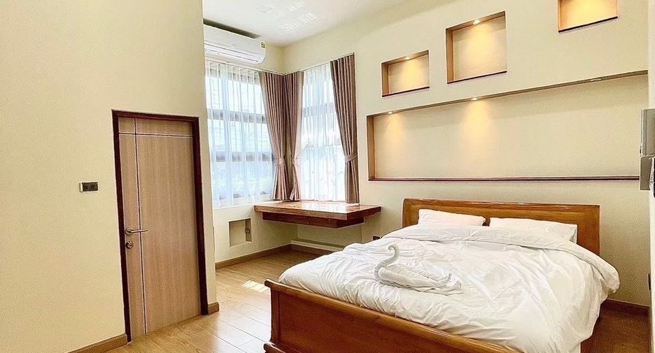Villa en venta de 4 habitaciones en San Sai, Chiang Mai
