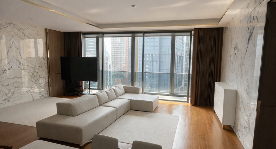 For sale 2 bedrooms condo in Khlong Toei, Bangkok