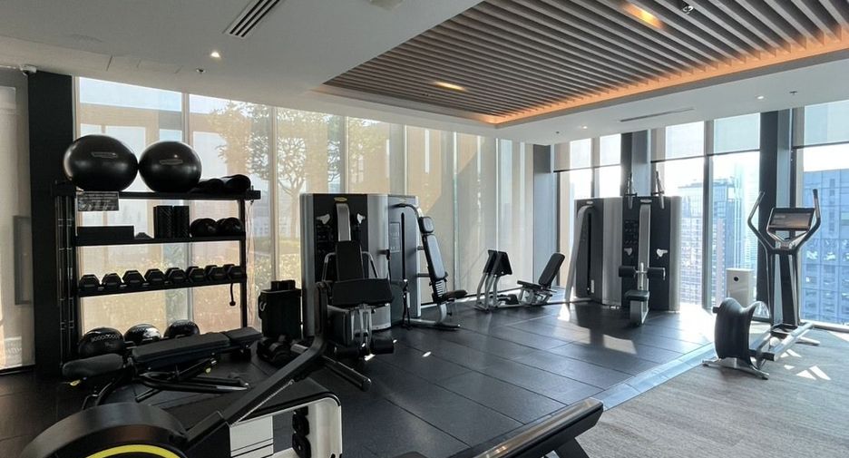 For sale 2 bedrooms condo in Khlong Toei, Bangkok