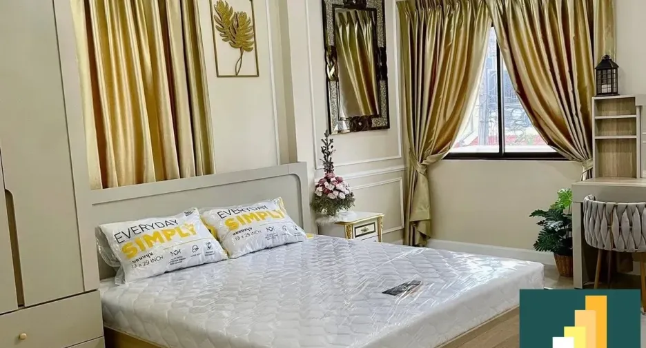 For rent and for sale 5 bedrooms house in Bang Lamung, Chonburi