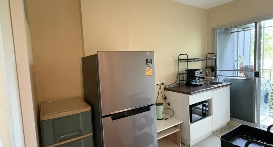 For rent 2 bedrooms condo in Bang Kapi, Bangkok