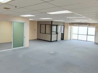 出租 办公室 在 Watthana, 曼谷