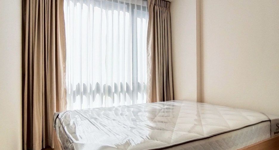 For rent 2 bedrooms condo in Phra Khanong, Bangkok
