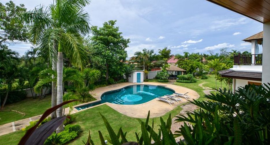 For sale 9 bedrooms house in Sattahip, Chonburi
