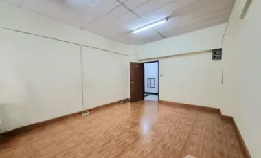 Wohnung zum Kauf mit 1 Zimmer in Bang Kapi, Bangkok