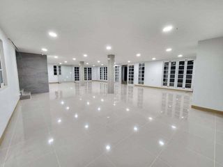 出售 和 出租 4 卧室 独立屋 在 Mueang Chiang Mai, Chiang Mai