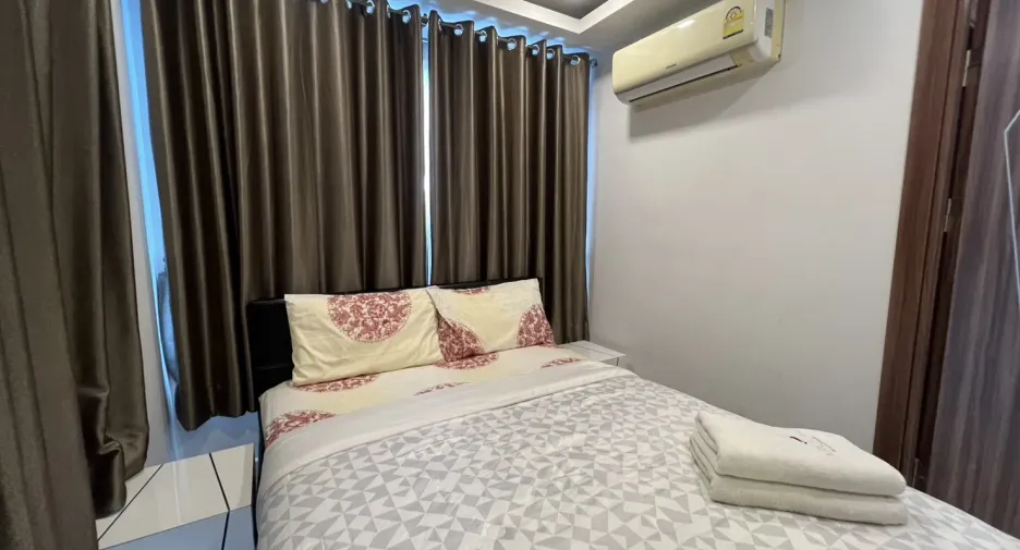 For rent 2 bedrooms condo in Bang Lamung, Chonburi