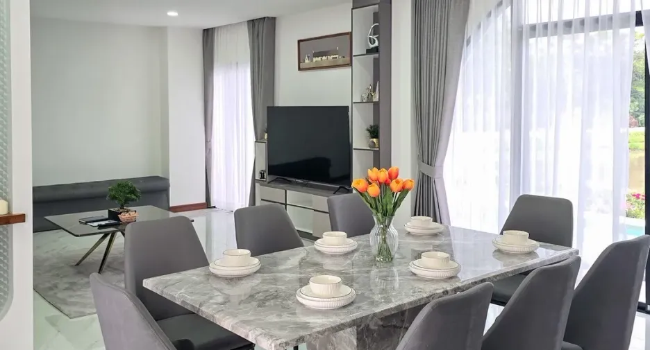 For sale and for rent 4 bedrooms villa in Hang Dong, Chiang Mai