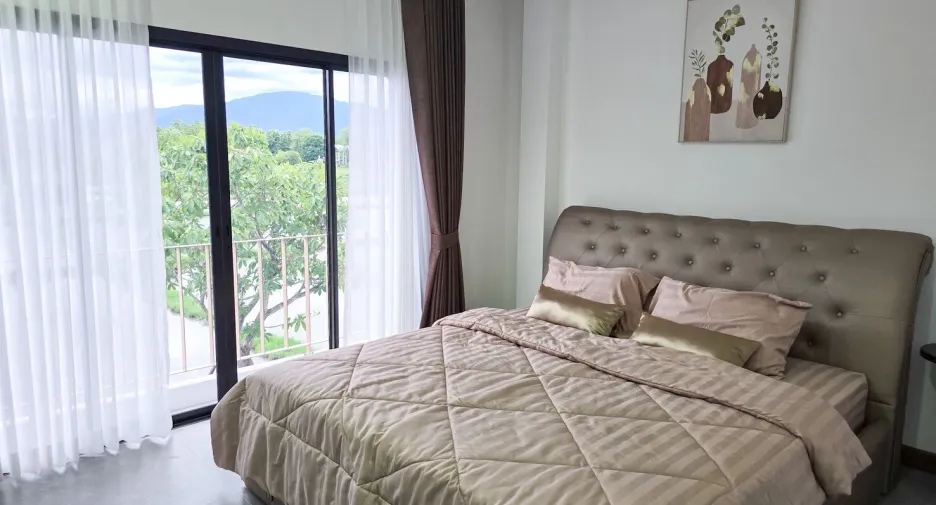 For sale and for rent 4 bedrooms villa in Hang Dong, Chiang Mai