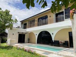 À vendre et à louer 4 chambres villa à Hang Dong, Chiang Mai