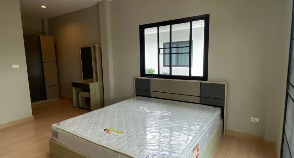 Haus zum Kauf mit 3 Zimmer in Hang Dong, Chiang Mai
