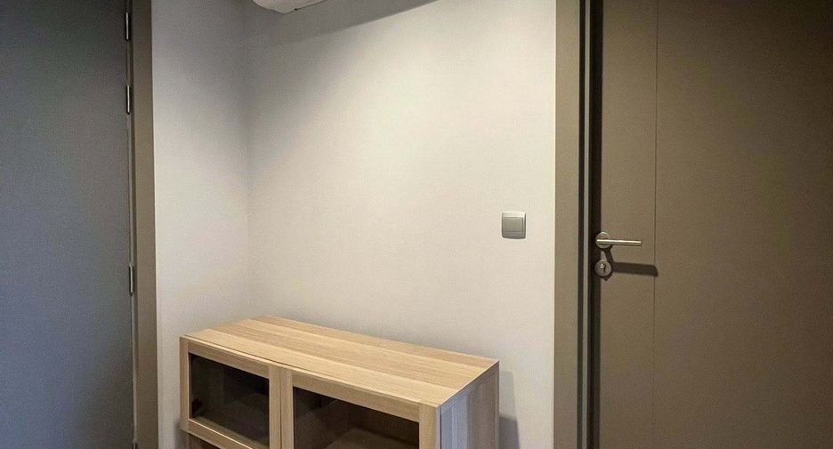 For sale and for rent 1 bed condo in Huai Khwang, Bangkok