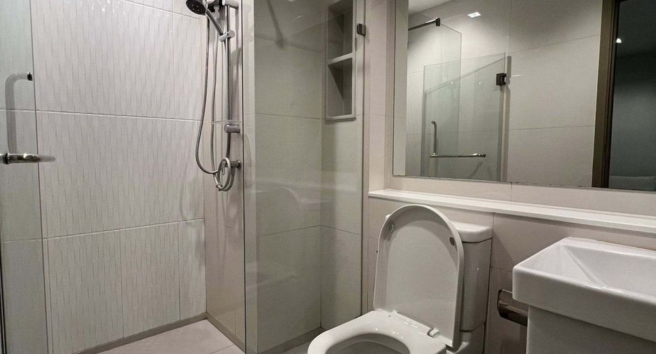 For sale and for rent 1 bed condo in Huai Khwang, Bangkok