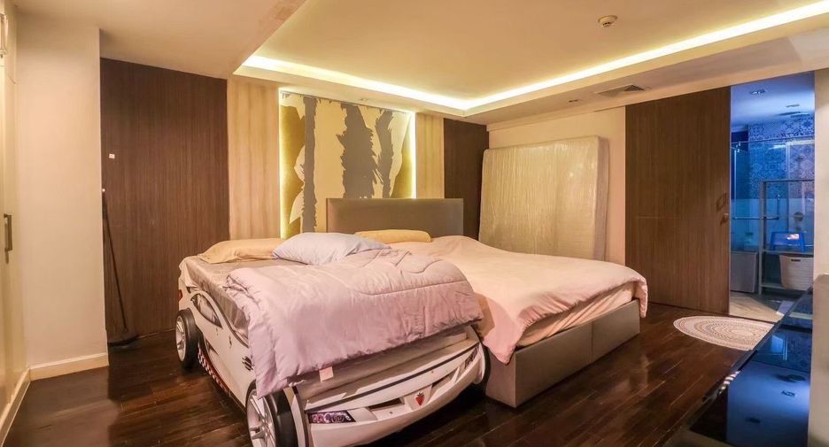 ขาย 3 ห้องนอน คอนโด ใน วัฒนา, กรุงเทพฯ