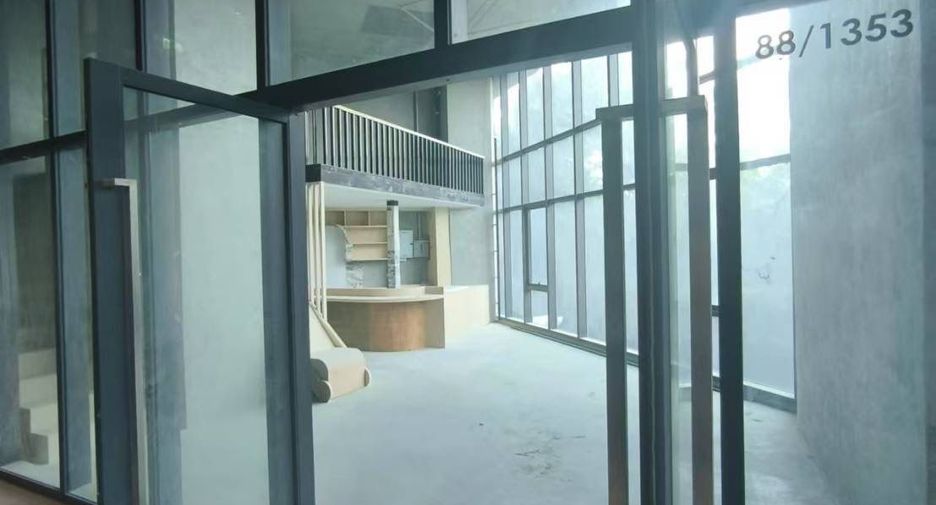 For sale 1 bed condo in Huai Khwang, Bangkok