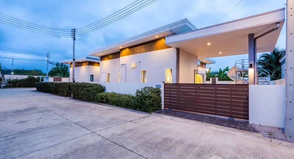 For sale and for rent 3 bedrooms house in Hua Hin, Prachuap Khiri Khan
