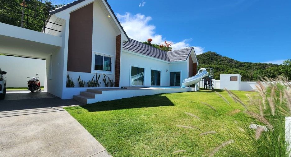 For sale and for rent 4 bedrooms house in Hua Hin, Prachuap Khiri Khan