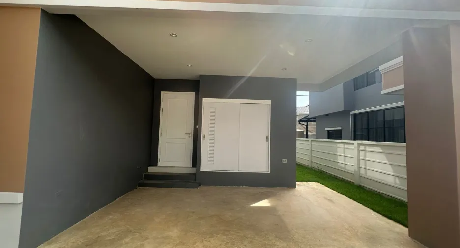 Casa en alquiler de 3 habitaciones en Mueang Phuket, Phuket