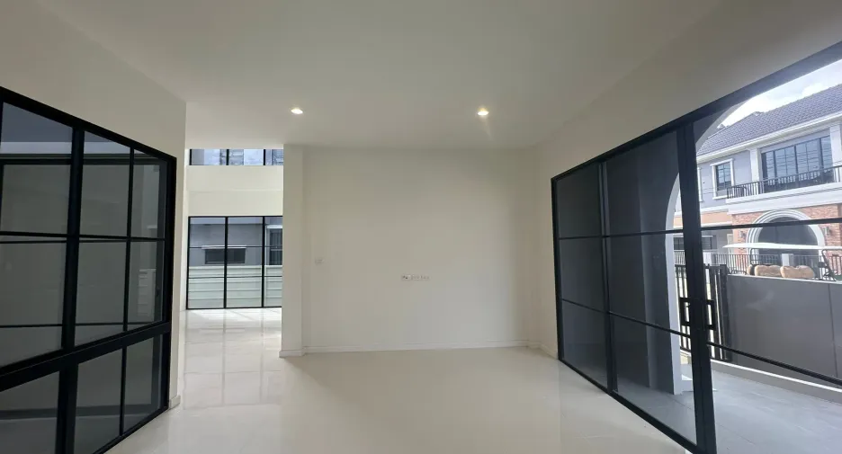Casa en alquiler de 3 habitaciones en Mueang Phuket, Phuket