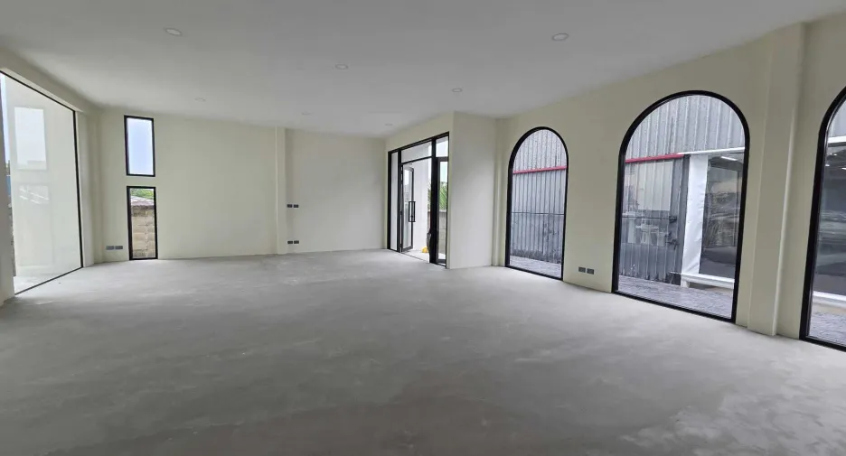 For rent retail Space in Mueang Phuket, Phuket
