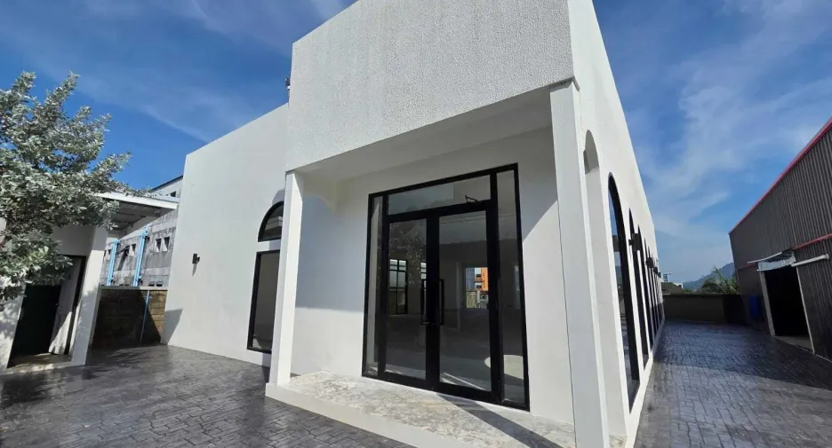 For rent retail Space in Mueang Phuket, Phuket