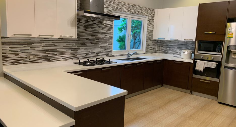 ขาย และ ให้เช่า 4 ห้องนอน วิลล่า ใน หัวหิน, ประจวบคีรีขันธ์