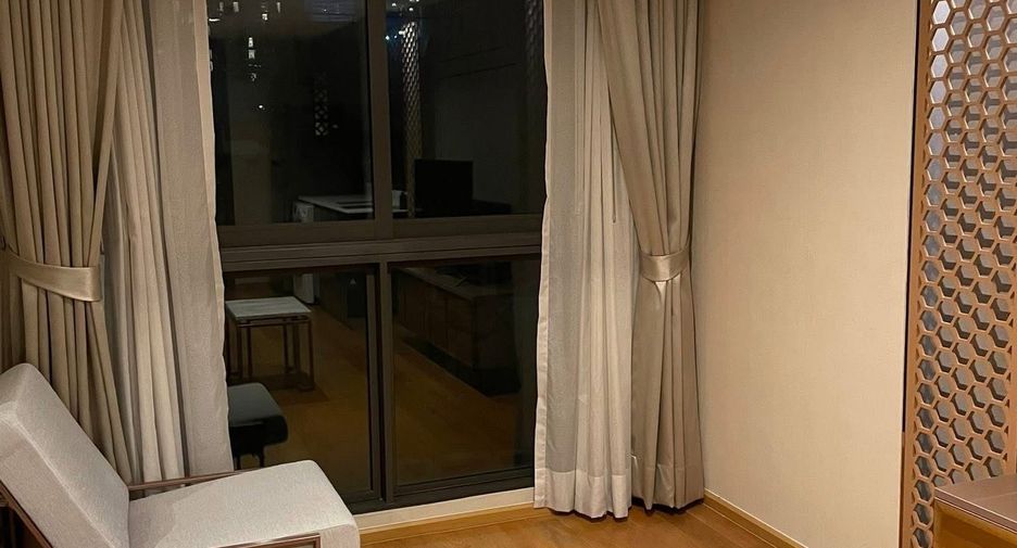 For rent 1 bed condo in Bang Rak, Bangkok