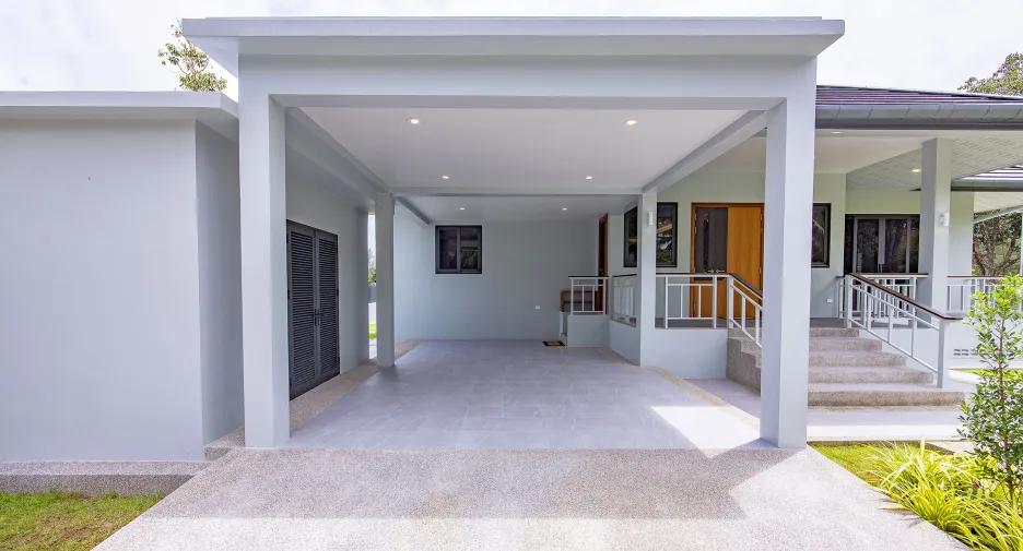 For sale 3 bedrooms villa in Takua Pa, Phang Nga