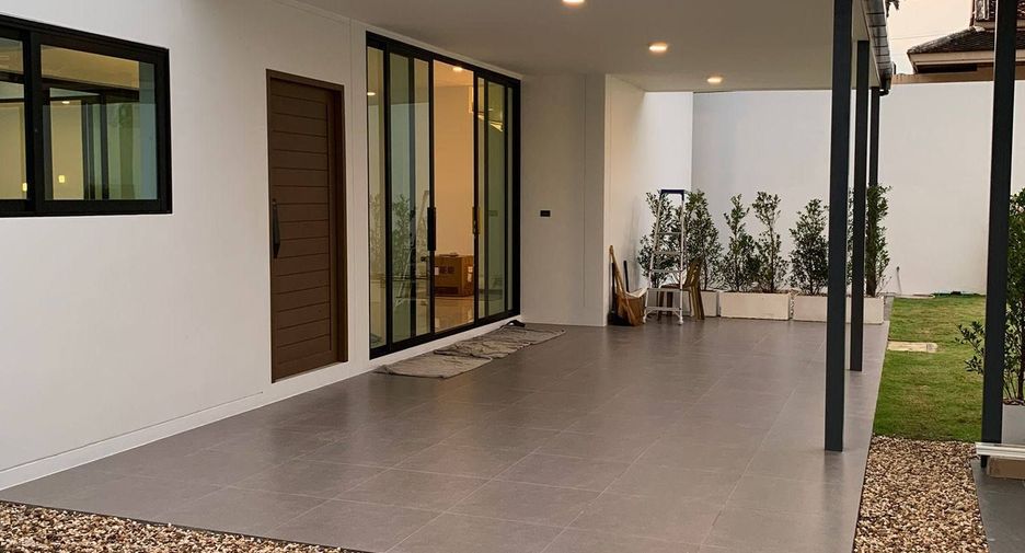 For sale そして for rent 2 ベッドルーム house in Mueang Phuket, Phuket