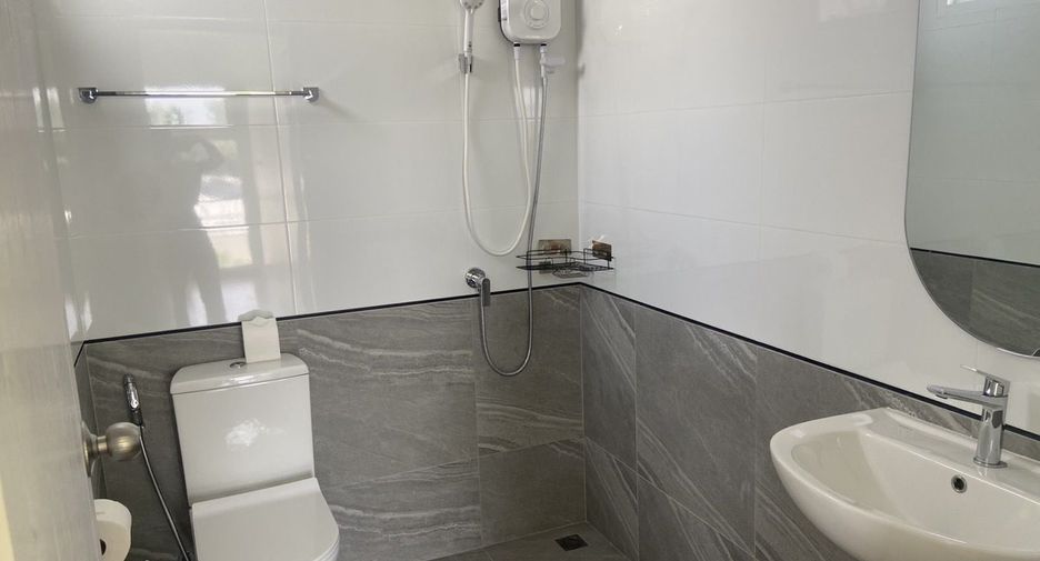 For sale and for rent 3 bedrooms house in Thalang, Phuket