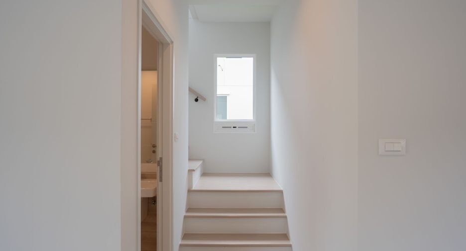 Haus zur Miete mit 4 Zimmer in Mueang Phuket, Phuket