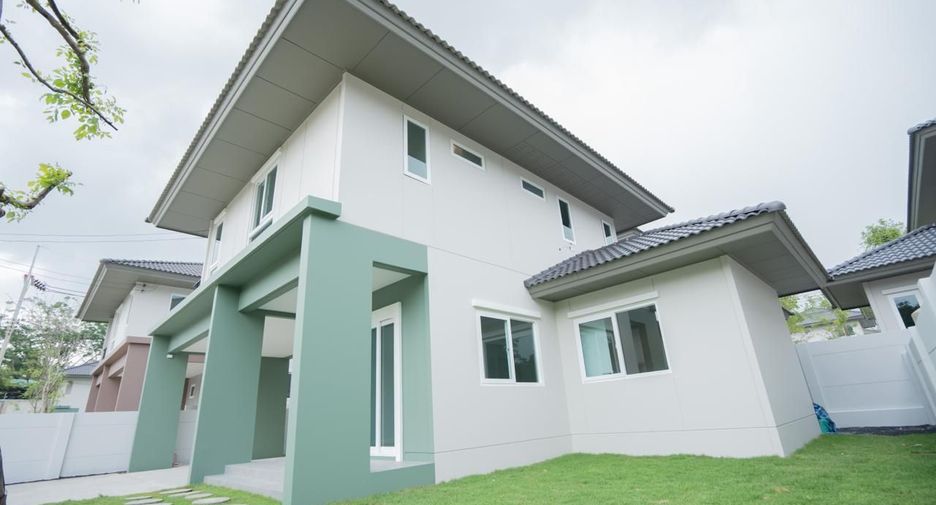 Haus zur Miete mit 4 Zimmer in Mueang Phuket, Phuket