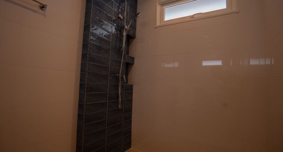 Haus zur Miete mit 4 Zimmer in Mueang Phuket, Phuket
