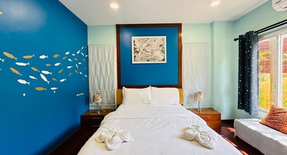 For rent 3 bedrooms villa in Mueang Phuket, Phuket