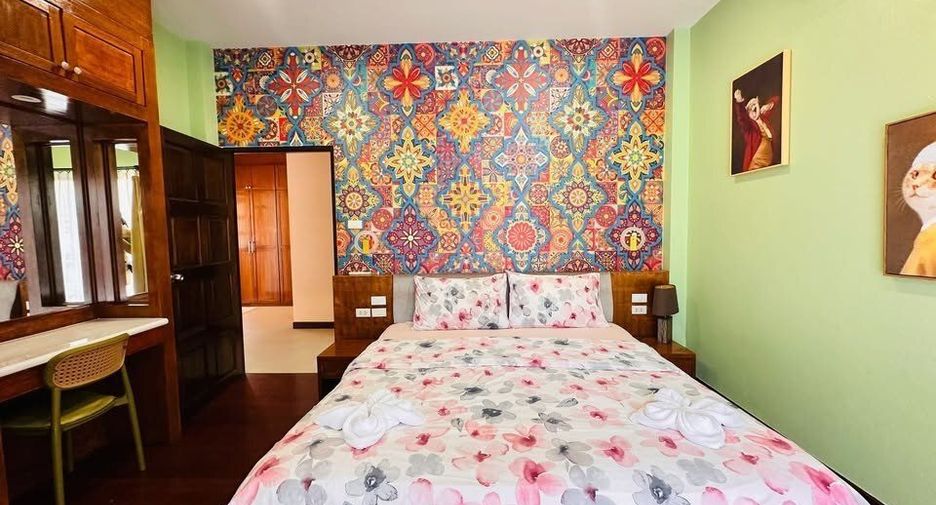 For rent 3 bedrooms villa in Mueang Phuket, Phuket