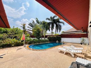 For rent 3 bedrooms villa in Mueang Phuket, Phuket