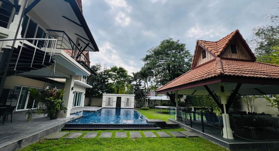 À vendre et à louer 6 chambres villa à Mueang Phuket, Phuket