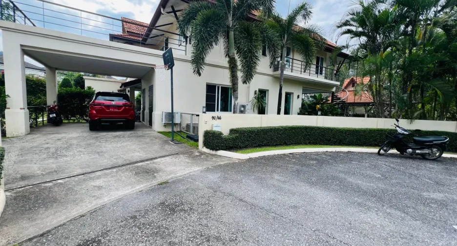 À vendre et à louer 6 chambres villa à Mueang Phuket, Phuket