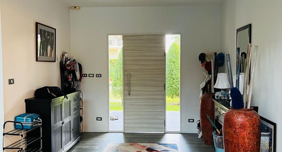 À vendre et à louer 6 chambres villa à Mueang Phuket, Phuket