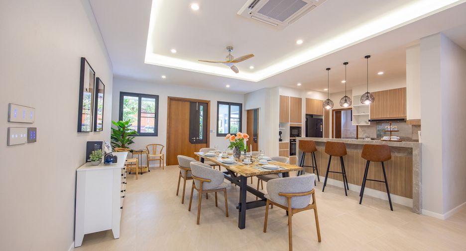 Villa zum Kauf mit 4 Zimmer in Takua Pa, Phang Nga