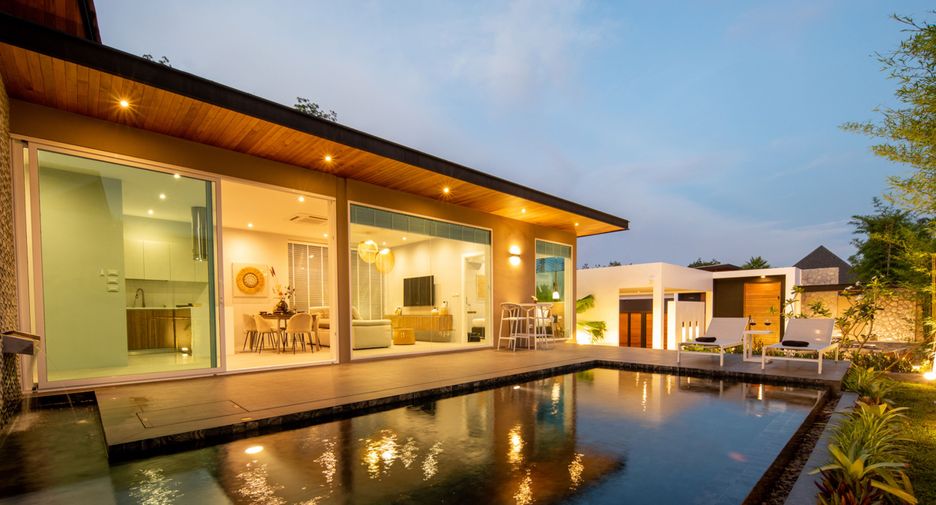 For sale 3 bedrooms villa in Mueang Krabi, Krabi
