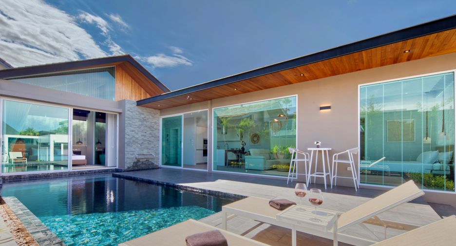 For sale 3 bedrooms villa in Mueang Krabi, Krabi