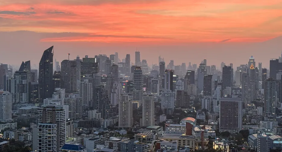 For sale and for rent 1 bed condo in Watthana, Bangkok