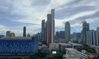 For sale 2 bedrooms condo in Khlong Toei, Bangkok
