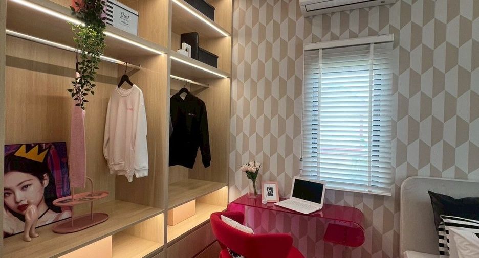Haus zum Kauf mit 4 Zimmer in Mueang Samut Prakan, Samut Prakan