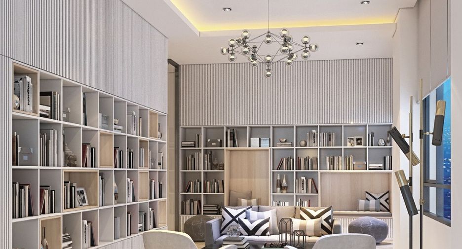 For sale 2 bedrooms condo in Khlong Toei, Bangkok