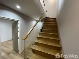 ขาย และ ให้เช่า 3 ห้องนอน บ้านเดี่ยว ใน วัฒนา, กรุงเทพฯ