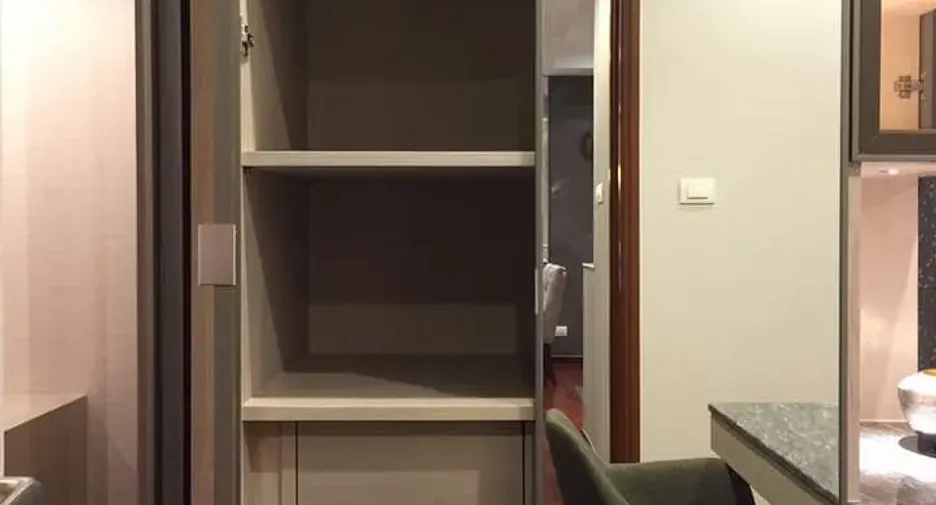 Wohnung zur Miete mit 2 Zimmer in Khlong Toei, Bangkok