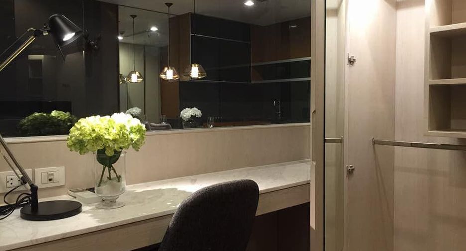 Wohnung zur Miete mit 2 Zimmer in Khlong Toei, Bangkok