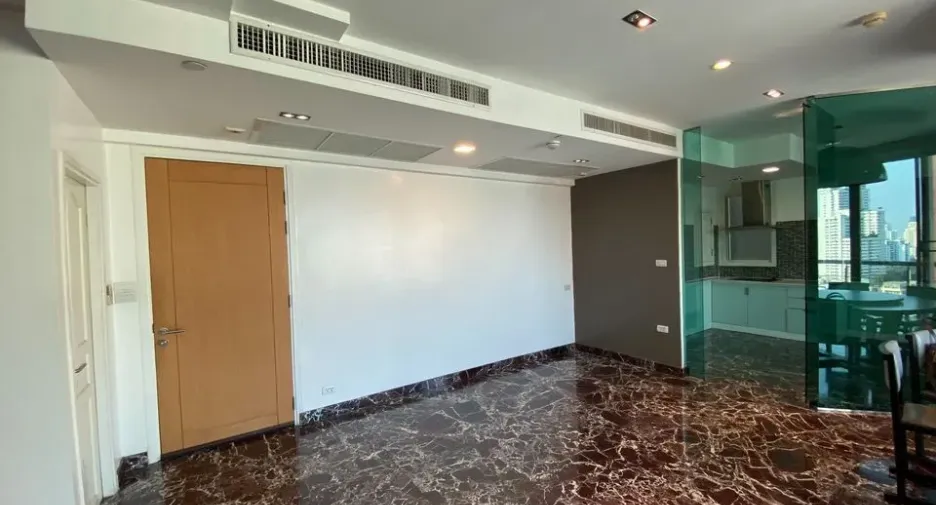 Продажа и аренда 3 спальни кондо в Щаттхана, Бангкок
